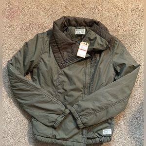 NWT converse  jacket SZ XS